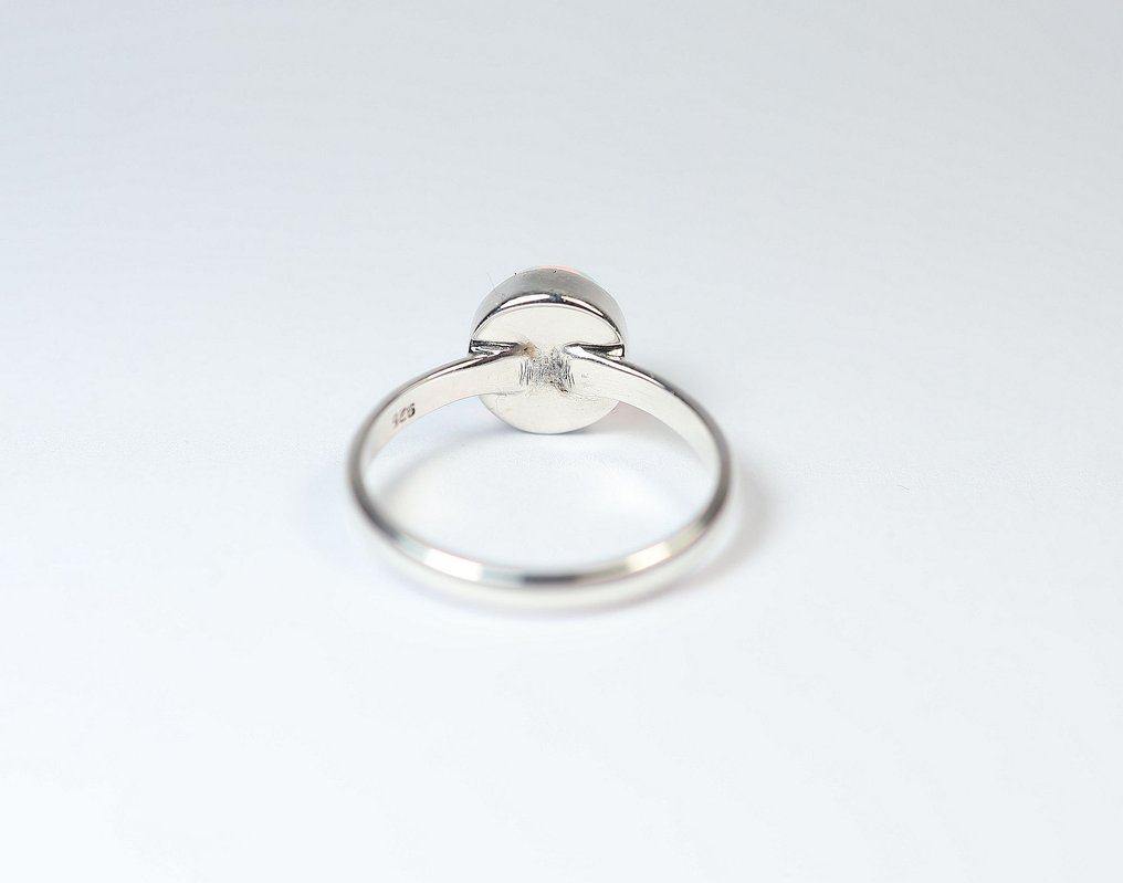 Ethiopian opal / Welo opal Ring / Cabochon / new- 2.5 g - (1) #3.2