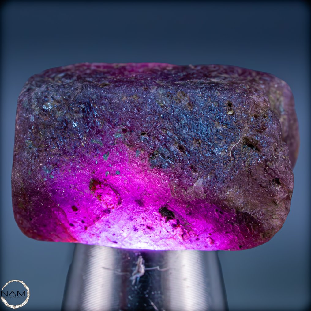 Φυσικός σπάνιος σάπφειρος Padparadscha. Ακατέργαστος κρύσταλλος με ζωντανή φωτεινότητα - 60,20 ct- 12.04 g #1.0