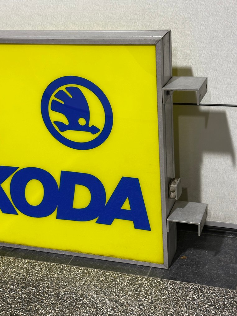 Sign - Skoda - double faced dealer lightbox #2.1