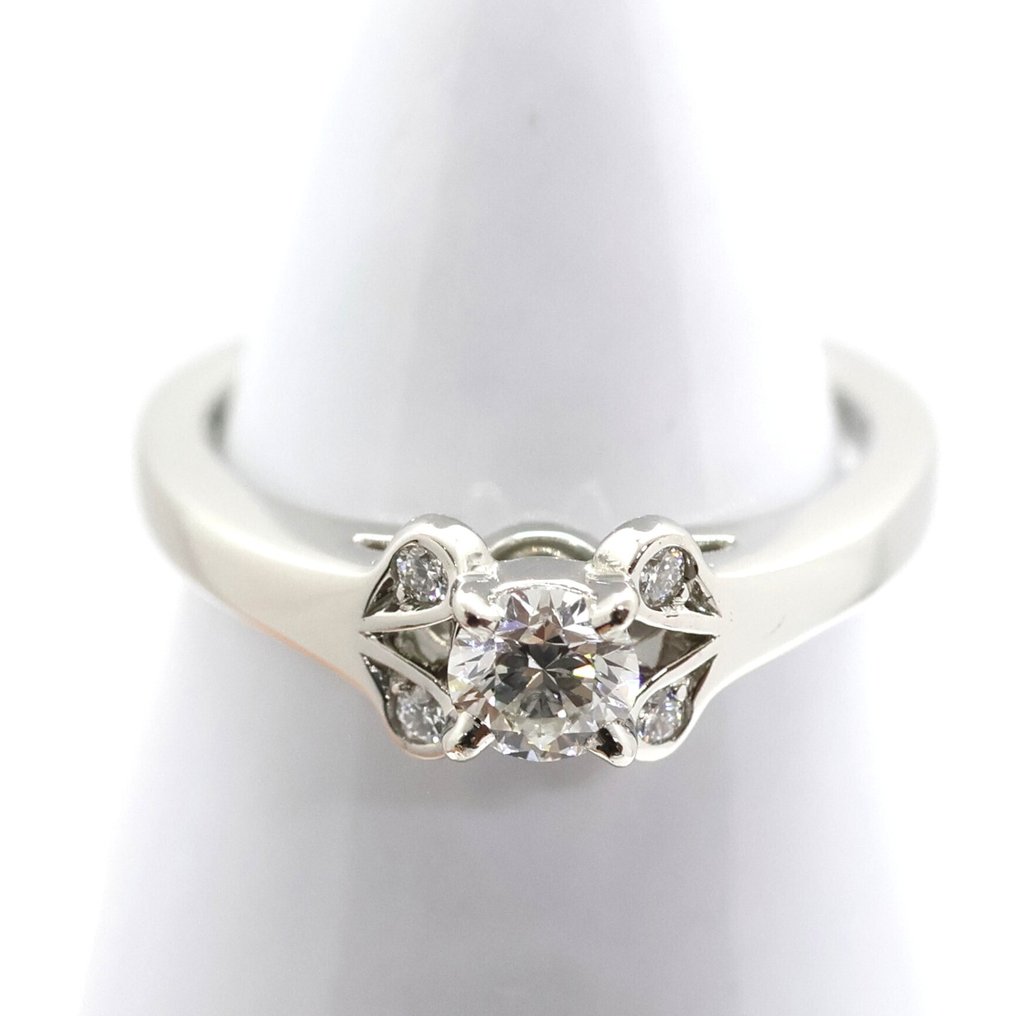 Cartier - 戒指 - Ballerina 白金 -  0.24ct. tw. 钻石 (天然) - 0.24克拉 #1.0