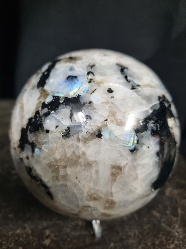 HQ - Seltene große Sphäre aus Regenbogen-Mondstein Freiform - Höhe: 102 mm- 1596 g #4.3