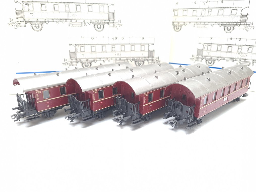 Märklin H0 - 43138/43139 - Modeltrein personenwagonset (2) - 2 sets van 2 donderbussen (4 totaal) - DB #2.1