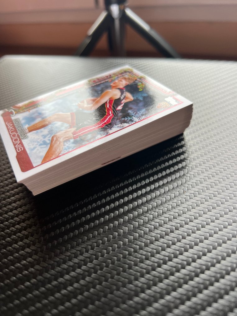 2025/26 Topps Holiday Mega Box 新秀卡 - 55 Card - 狀況優良(EX) #2.1