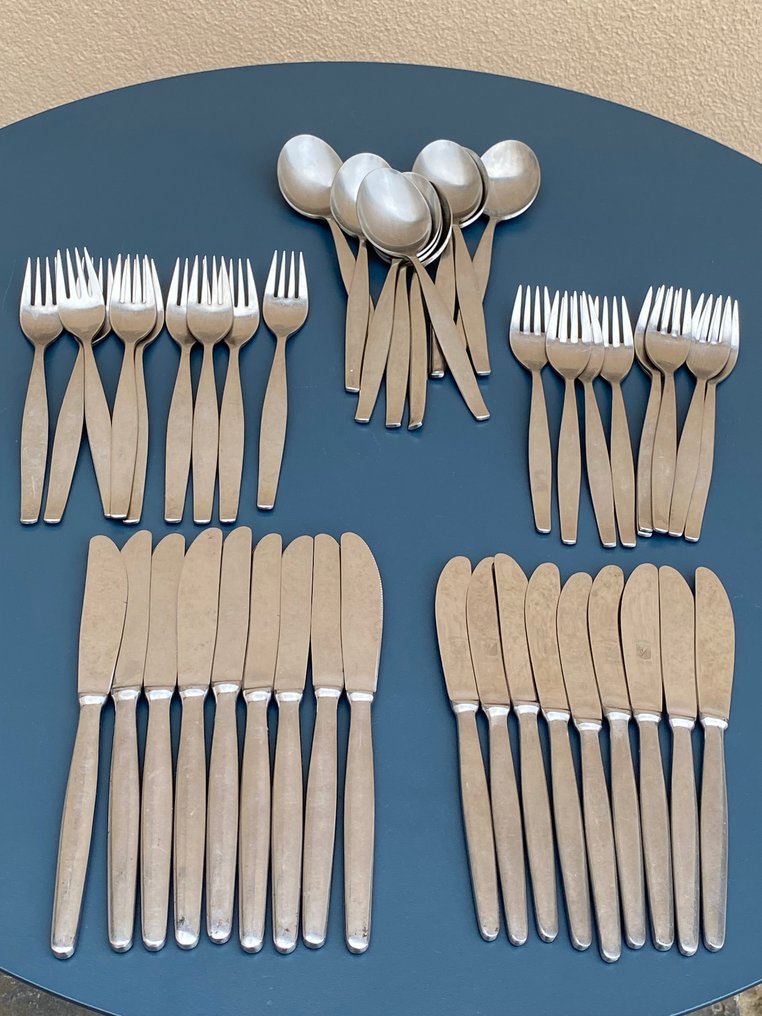 FRATELLI CALDERONI - CRONISIL - Serviciu de masă (45) - Oțel - Set pentru 9 persoane #1.0