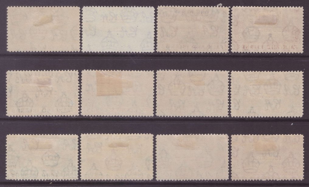 British Commonwealth 1884/1954 - Falkland Islands and Gold Coast stock set - Stanley Gibbons #1.0