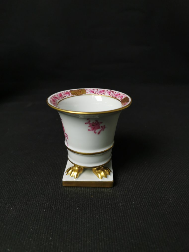 Herend Ungheria - Apponyi viola - Vaso piccolo a quattro zampe H. 7,5cm - Váza - Porcelán #1.0