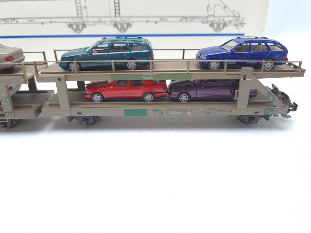Märklin H0 - 47121 - Τρένο μοντελισμού μεταφοράς εμπορευμάτων (1) - Φορτηγό μεταφοράς αυτοκινήτων με 8 μοντέλα Mercedes-Benz. - DB #4.3
