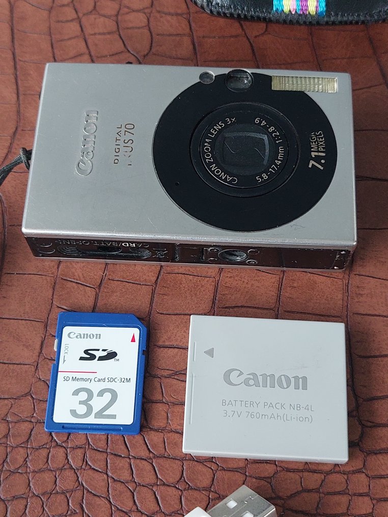 Canon Digital IXUS 70 Digital camera #2.1