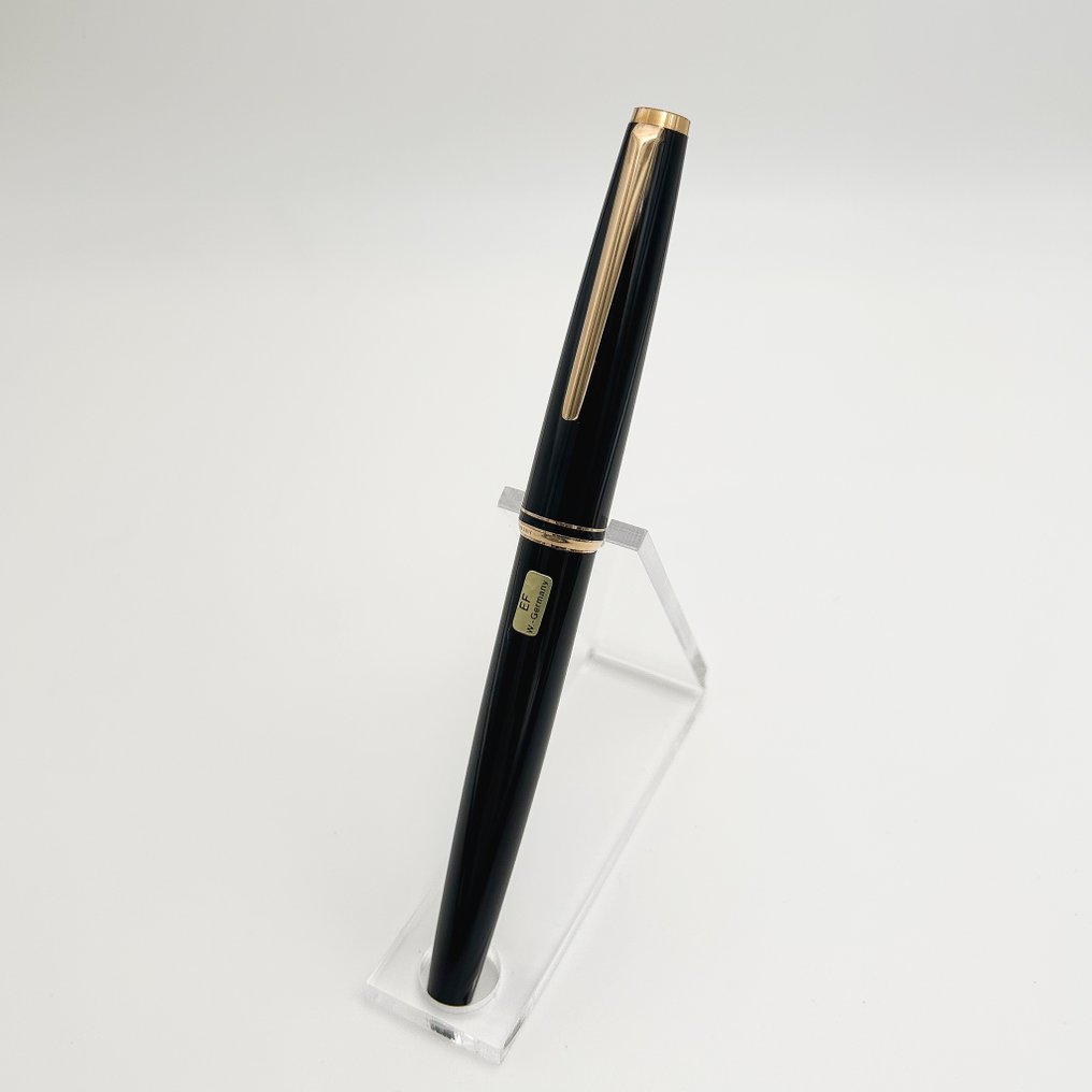 Montblanc - 220 (New Old Stock NOS) - Vulpen #3.2
