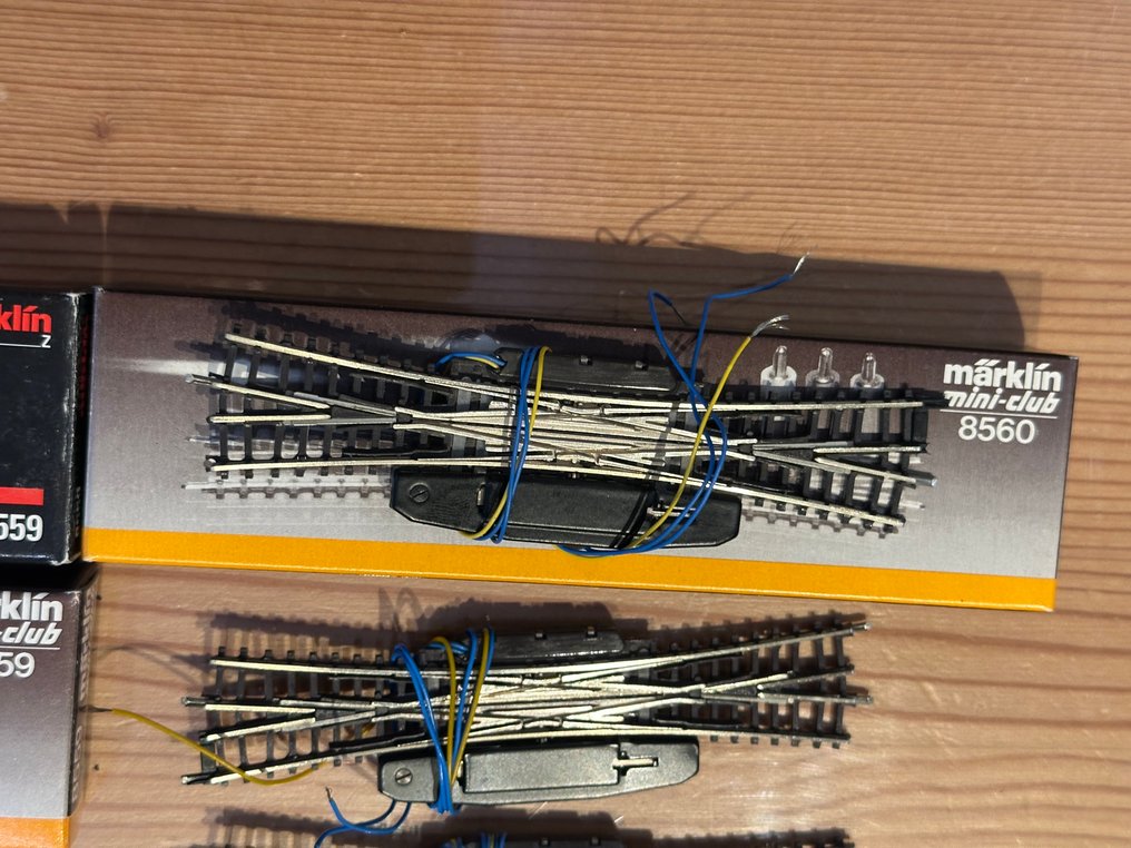 Märklin Z - 8560, 8559 - Modeltreinsporen (6) - Märklin Z elektrische Engelse wissels & kruisingen #2.1
