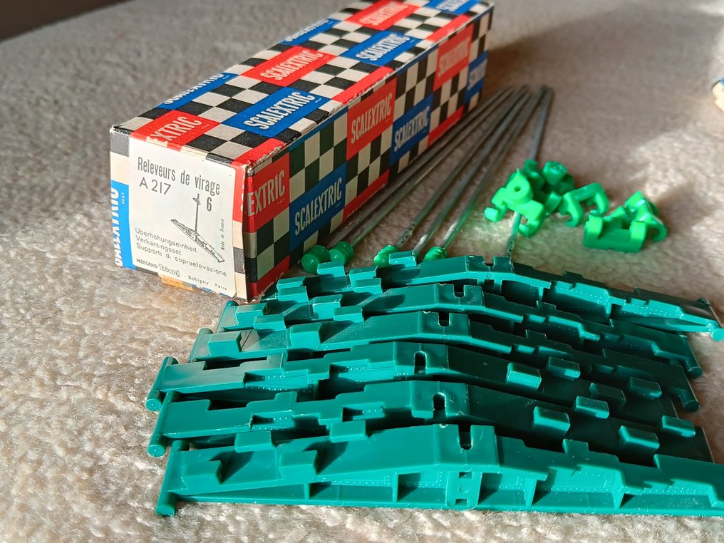 Tri-ang 1:32 - Modell versenyautó (7) - Track accessories - Scalextric slot autó díszlet #4.3