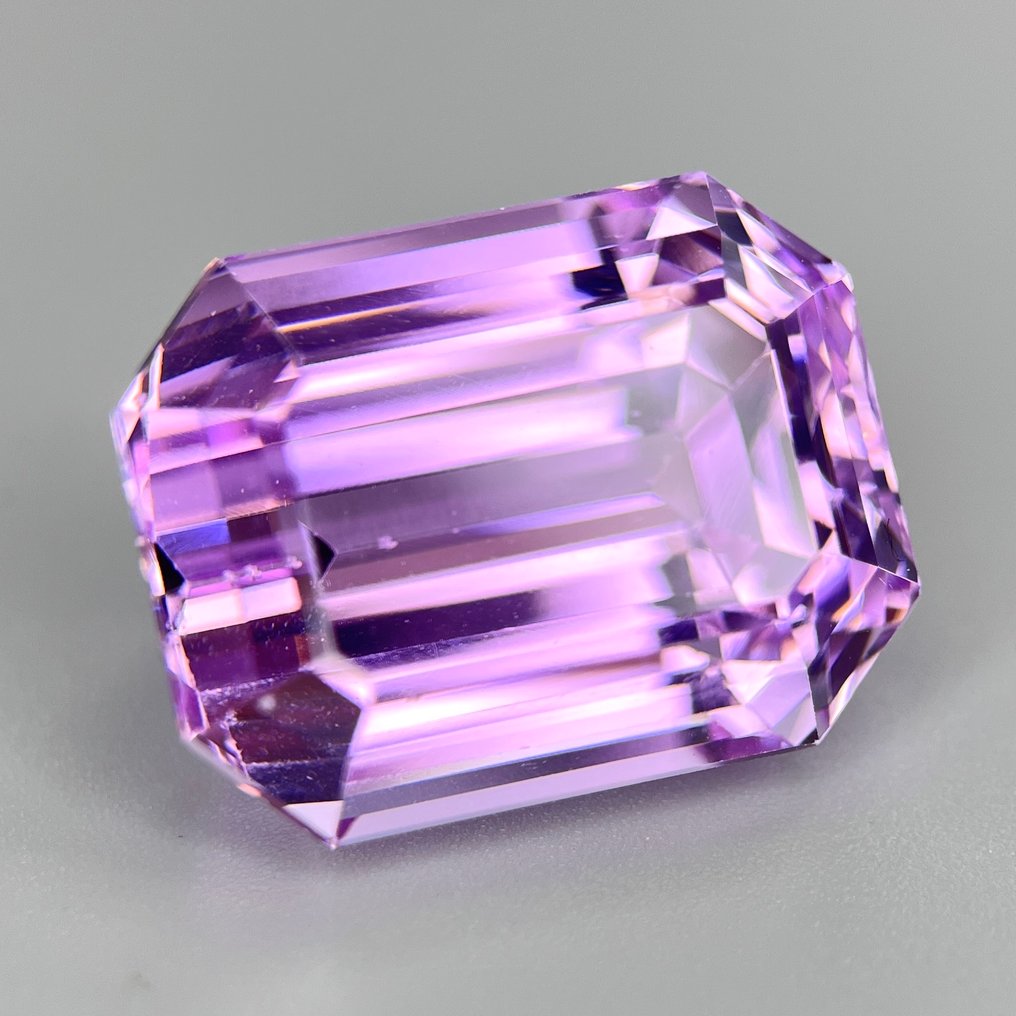 Μωβ, Ροζ Κουνζίτης  - 33.93 ct - Διεθνής Ένωση Έγχρωμων Πολύτιμων Λίθων (ICA GemLab) #2.1