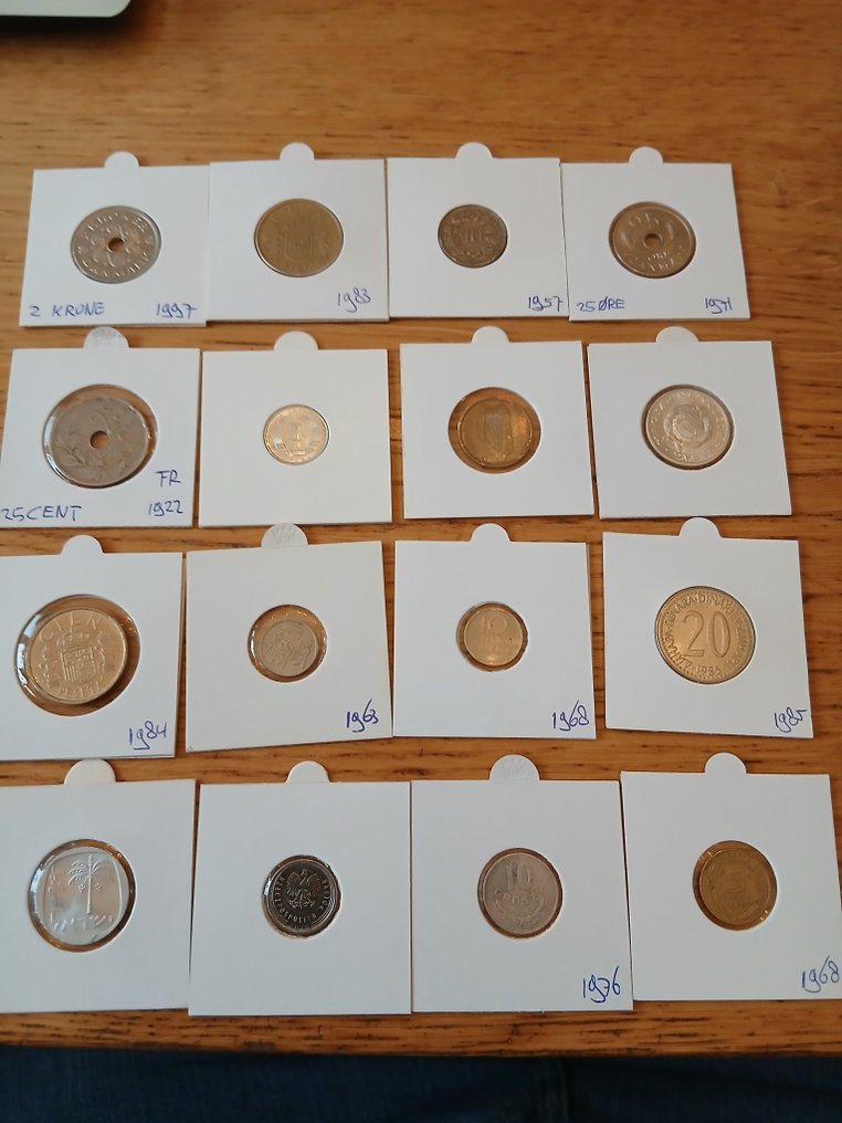 World. 166 wereldmunten in hoesje. 1936 tot 2010 (No reserve price) #4.3