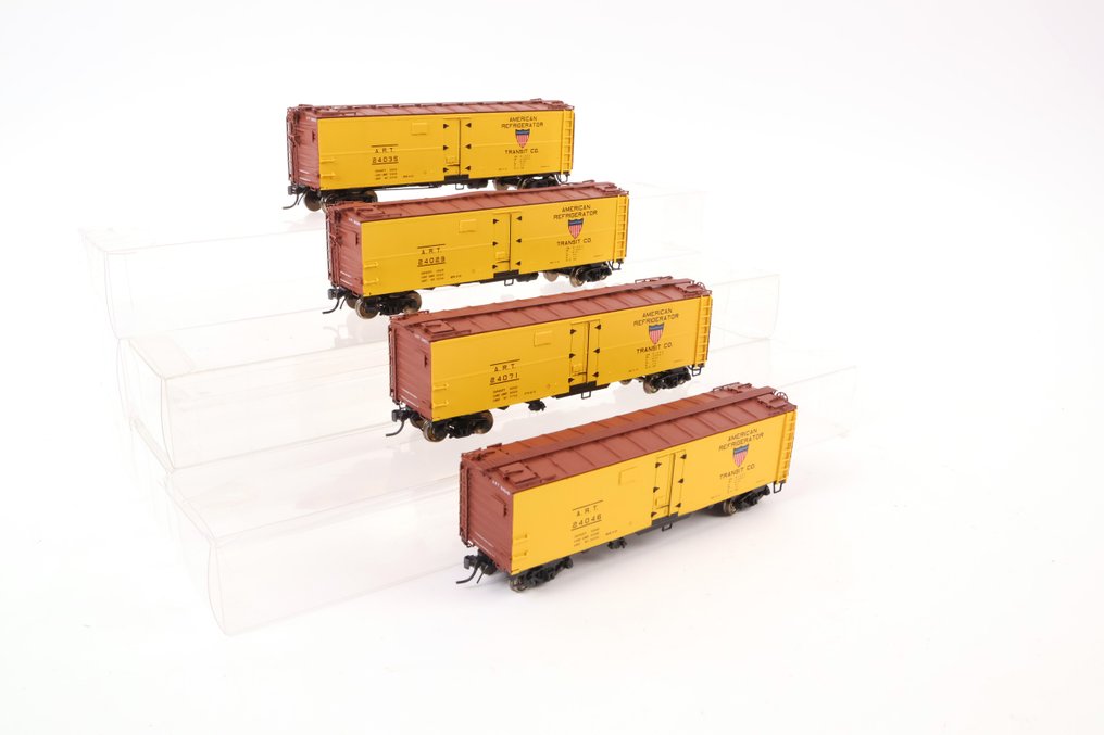 Inter Mountain H0 - Τρένο μοντελισμού μεταφοράς εμπορευμάτων (4) - Τέσσερα βαγόνια American Refrigerator Transit Company. - A.R.T. #1.0
