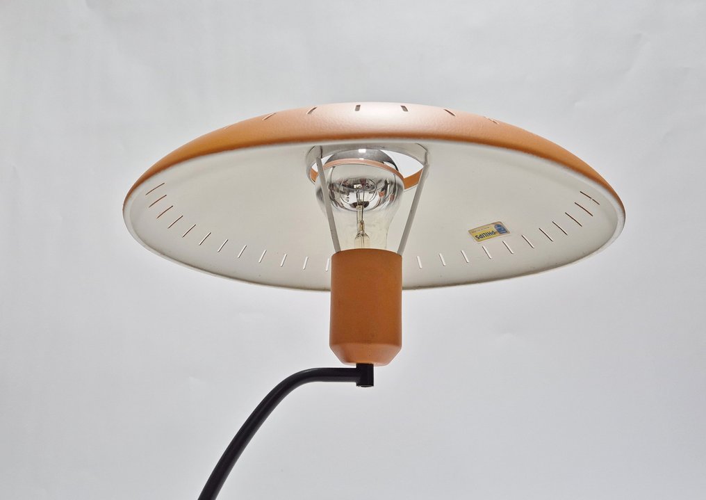 Louis Kalff - Philips - Table lamp - Junior Model #4.3