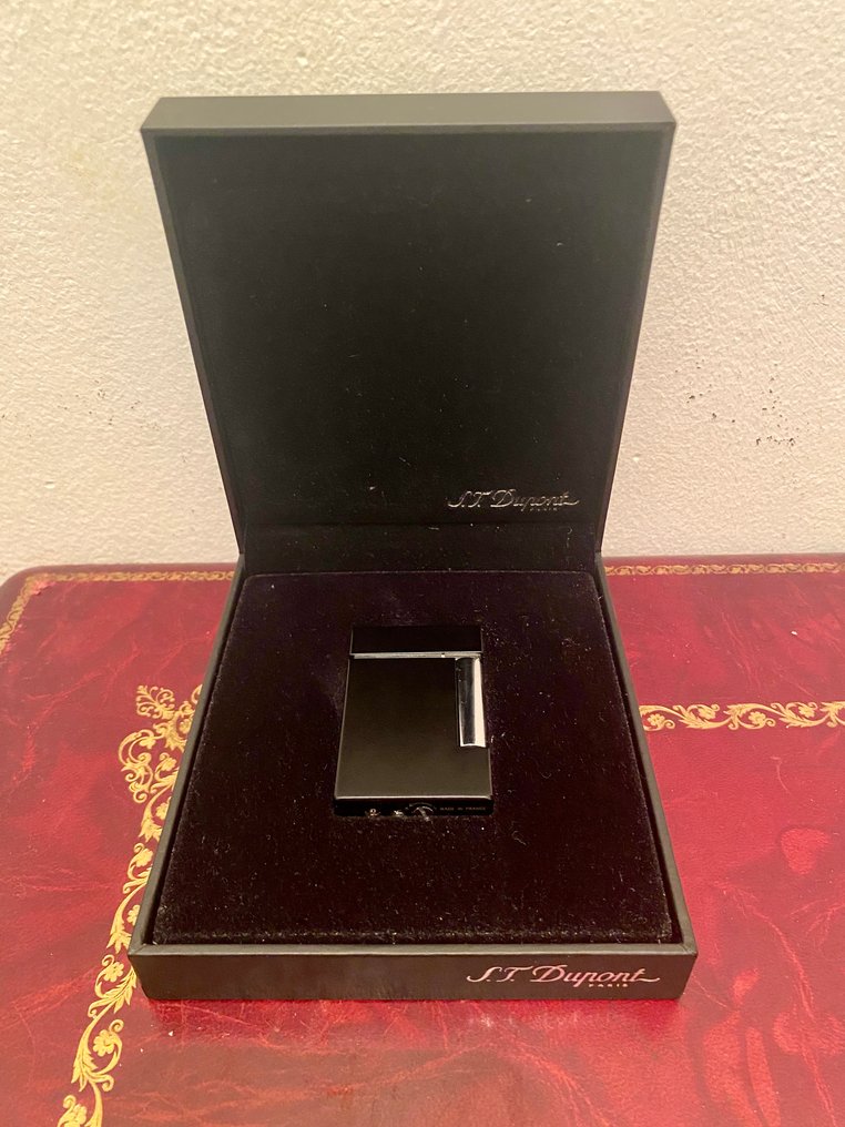 S.T. Dupont - Lighter - Stål (rustfritt stål) #1.0