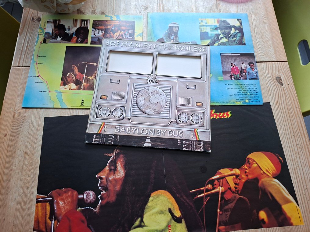 Bob Marley & the Wailers - Babylon By Bus (2-LP) (Rare first UK Pressing with Embossed lettering) + Rare Poster - Άλμπουμ 2xLP (διπλό άλμπουμ) - 1st Pressing - 1978 #1.0
