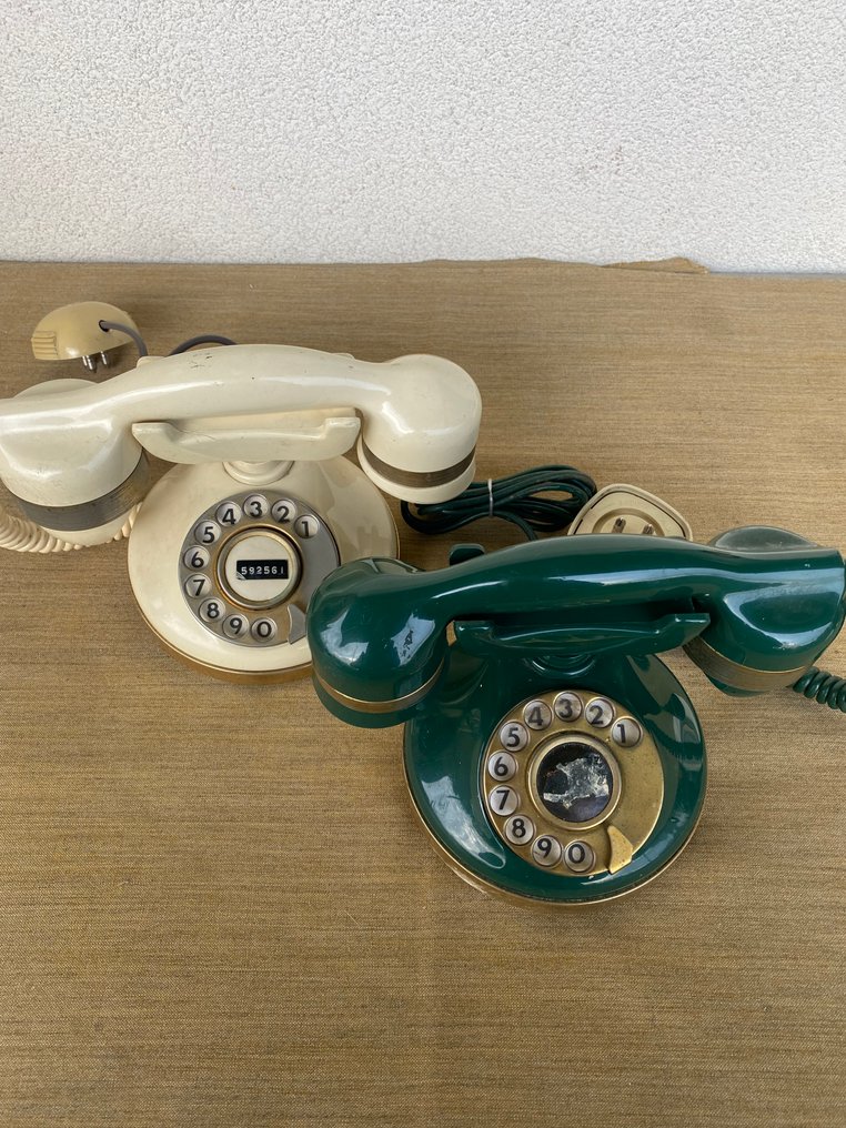 Telcer Telefonia - 模拟电话 - 黄铜, 塑料 - 一套四个复古电话 #1.0