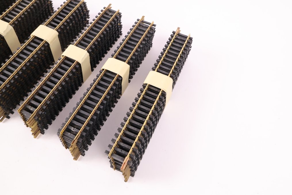 Fleischmann H0 - 6001 - Modeltreinsporen (60) - 60 rechte rail #1.0