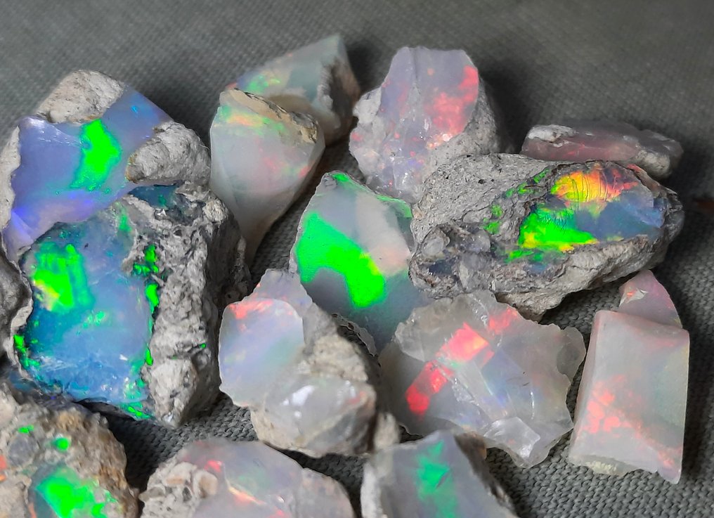 42.7 克拉 - 美丽的欧泊 粗糙- 8.54 g #1.0