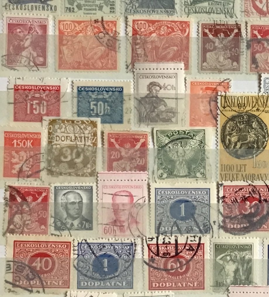 Cehoslovacia - O frumoasă colecție de sute de timbre neexaminate. #1.0