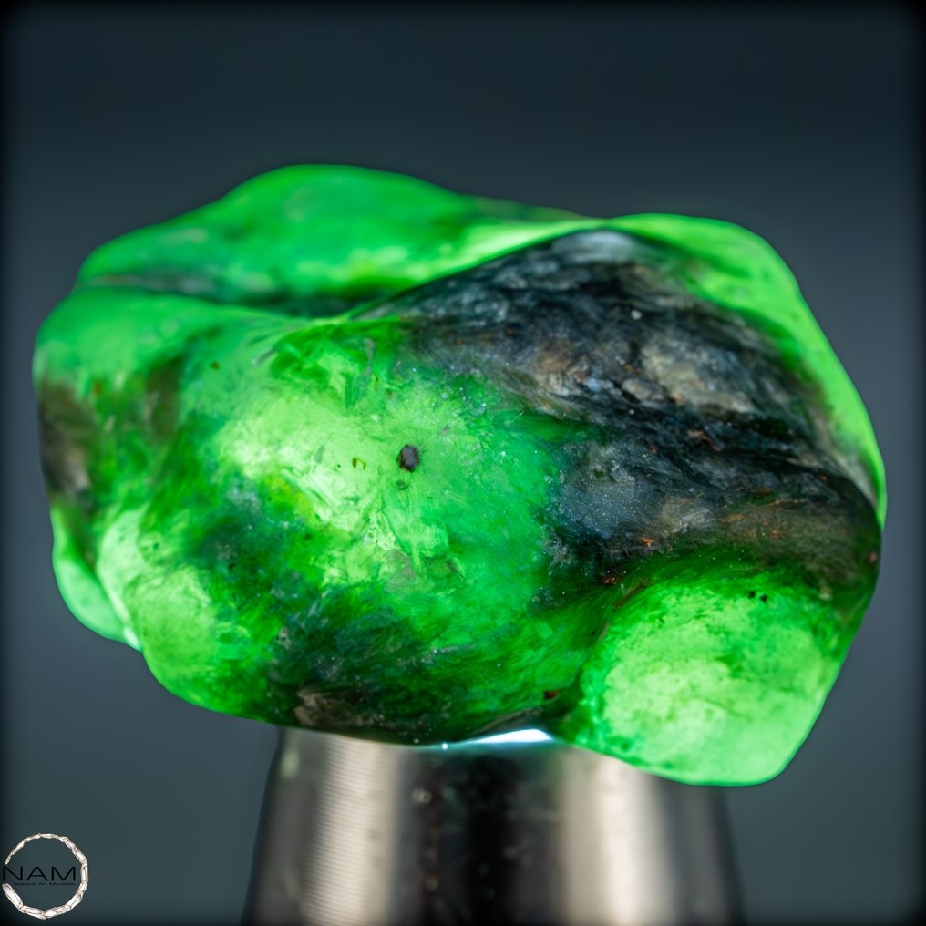 Natural Colombian green emerald, unprocessed. Gemstones 44.95 ct- 8.99 g #1.0