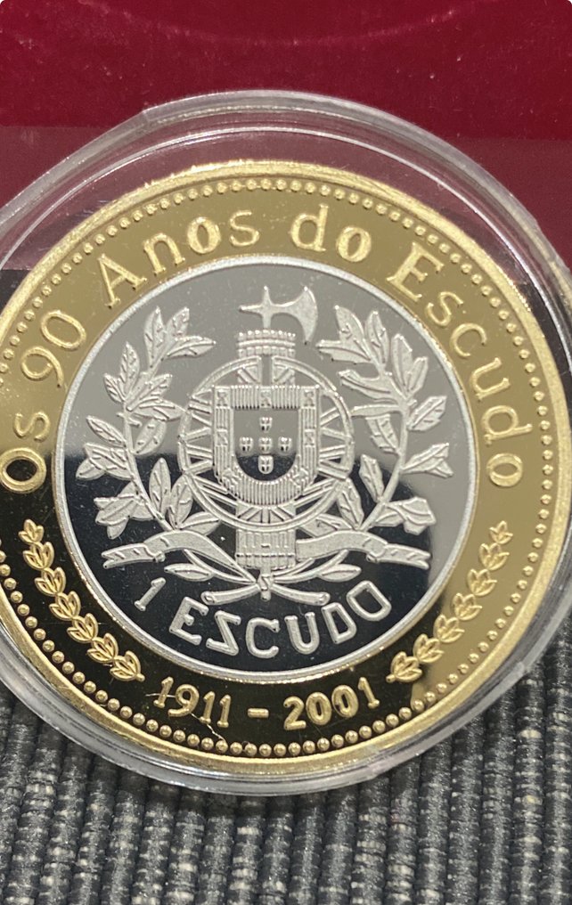 Portugal. 1 Escudo 2001 Magnífica medalha comemorativa em qualidade "Proof" (No reserve price) #1.0