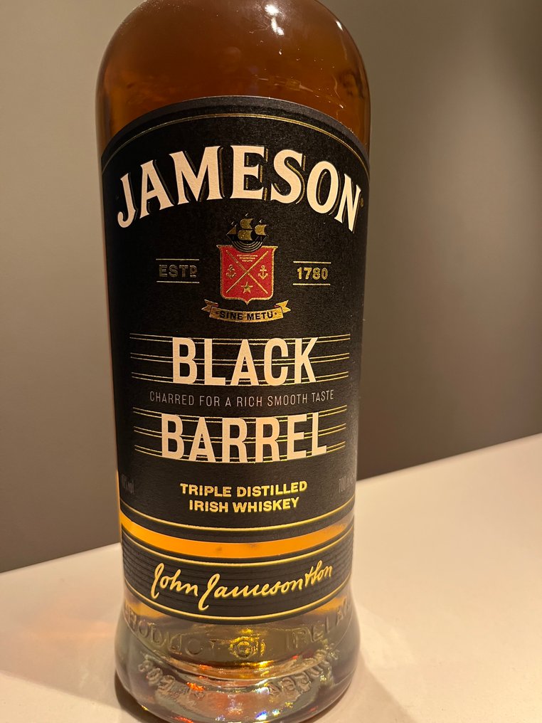 Busker 80 Proof + Jameson: Black Barrel, IPA Edition, Caskmates IPA Edition & Ceramic Water Jug - 700ml, 1 Litre - 4 bottles #3.2