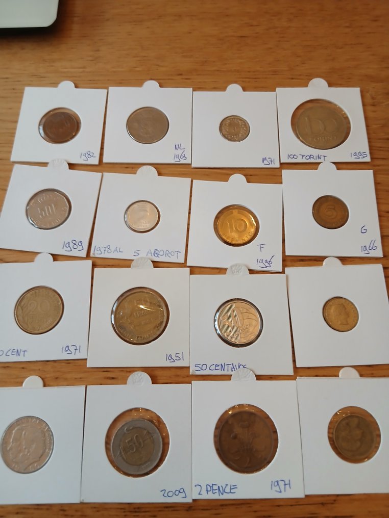 World. 166 wereldmunten in hoesje. 1936 tot 2010 (No reserve price) #3.2