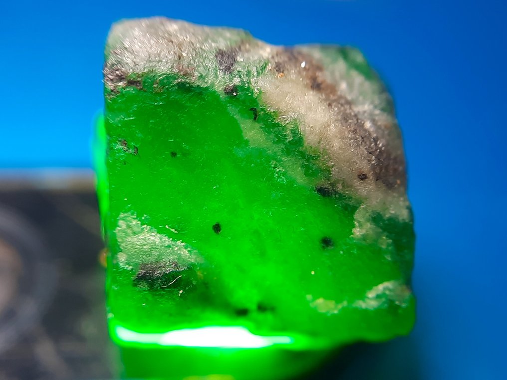 Naturlig ubehandlet smaragd - 11,3 ct - Rå - Stor Bit- 2.26 g #4.3