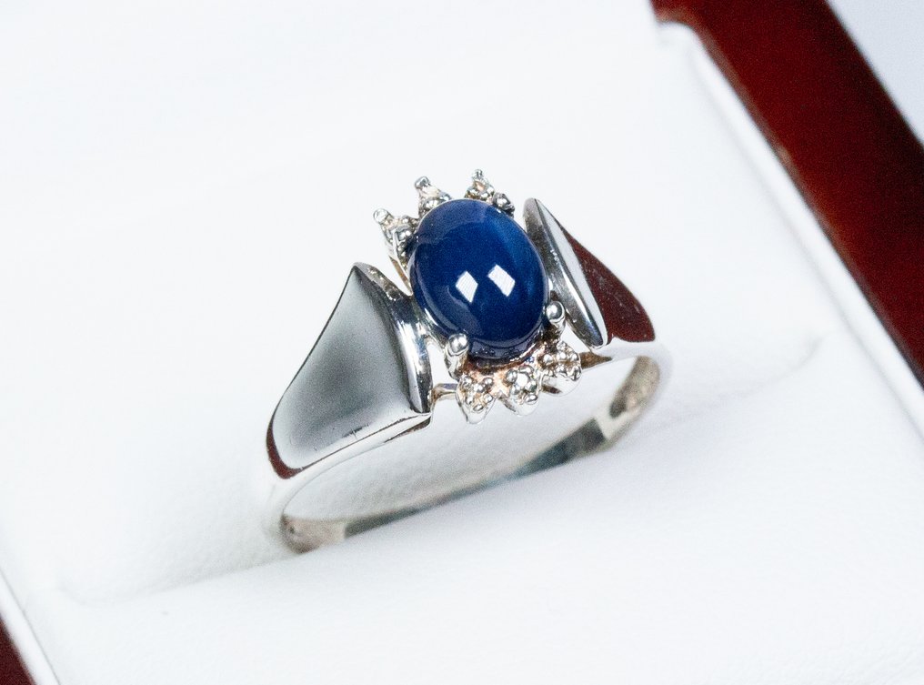 Nincs minimálár - Gyűrű - 925 ezüst - 2,10 ct zafír - gyémántok #1.0