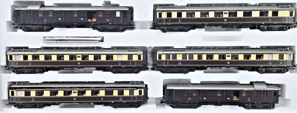 Märklin H0 - 28506 - Set tren (1) - Set de piese Seve pentru Rheingold cu BR18. - DRG #4.3
