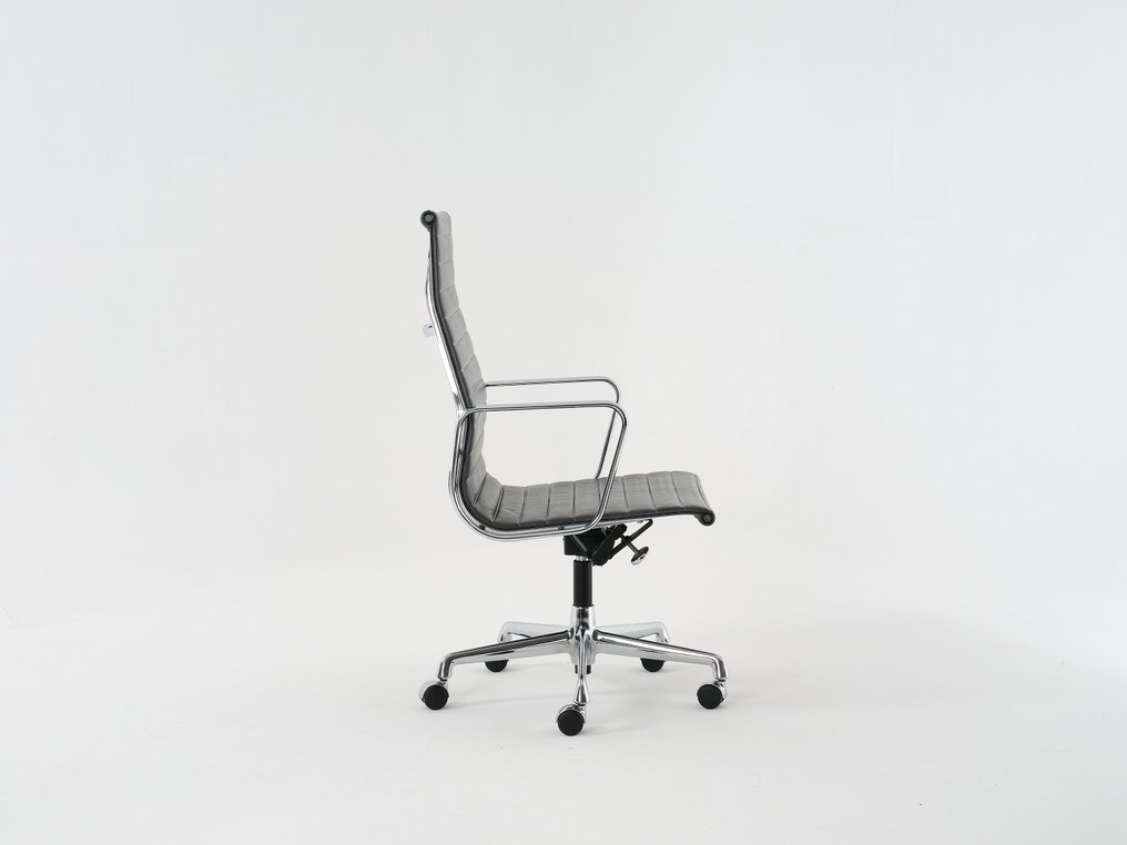 Vitra - Charles Eames - Sedia - EA119 - Pelle, Alluminio, Acciaio #4.3