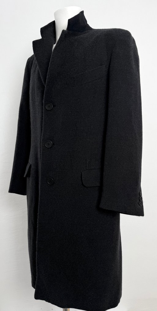 Giorgio Armani - Mantel #1.0