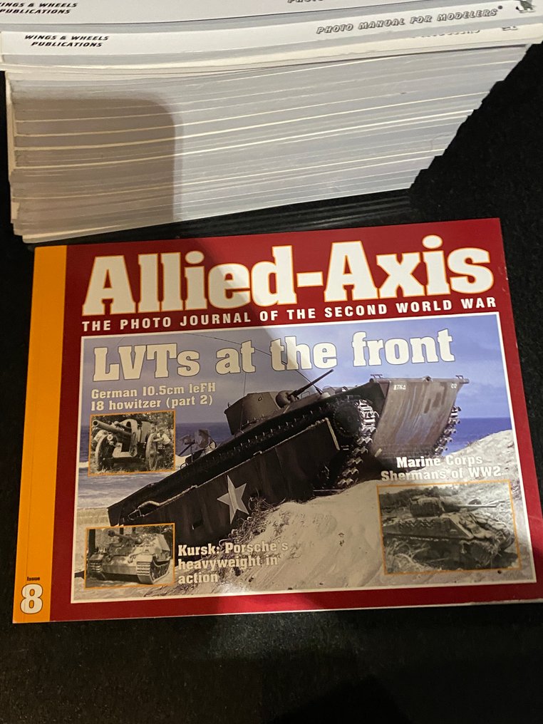 29 livres - Wings & Wheels Publications "Photo Manual For Modelers" - 1990 #4.3