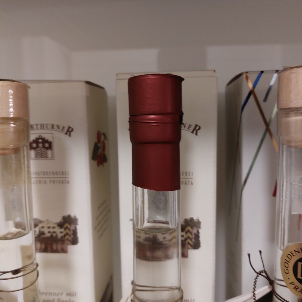 Unterthurner - Williamsbrand, Waldler Himbeer & Walnuss Haselnuss - b. 2000s - 0,5 L - 4 botellas #2.1