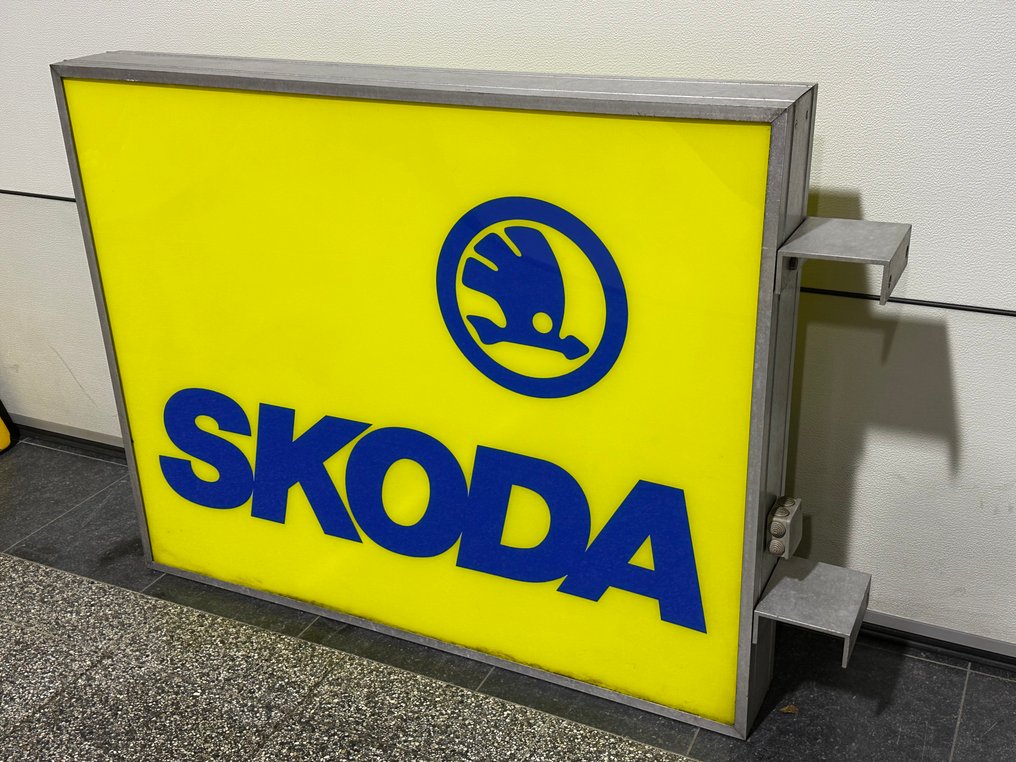 Sign - Skoda - double faced dealer lightbox #4.3