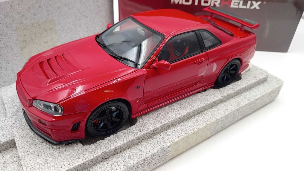 Motorhelix 1:18 - Machetă mașină - Nissan Skyline GT-R (R34) 1999 - (cod.A24) #1.0