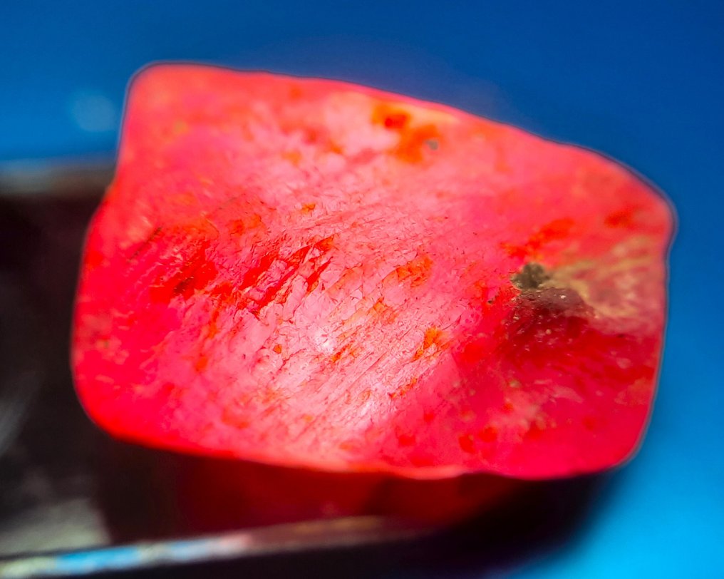 100 cts - käsittelemätön rubiini Karkea- 20 g #1.0