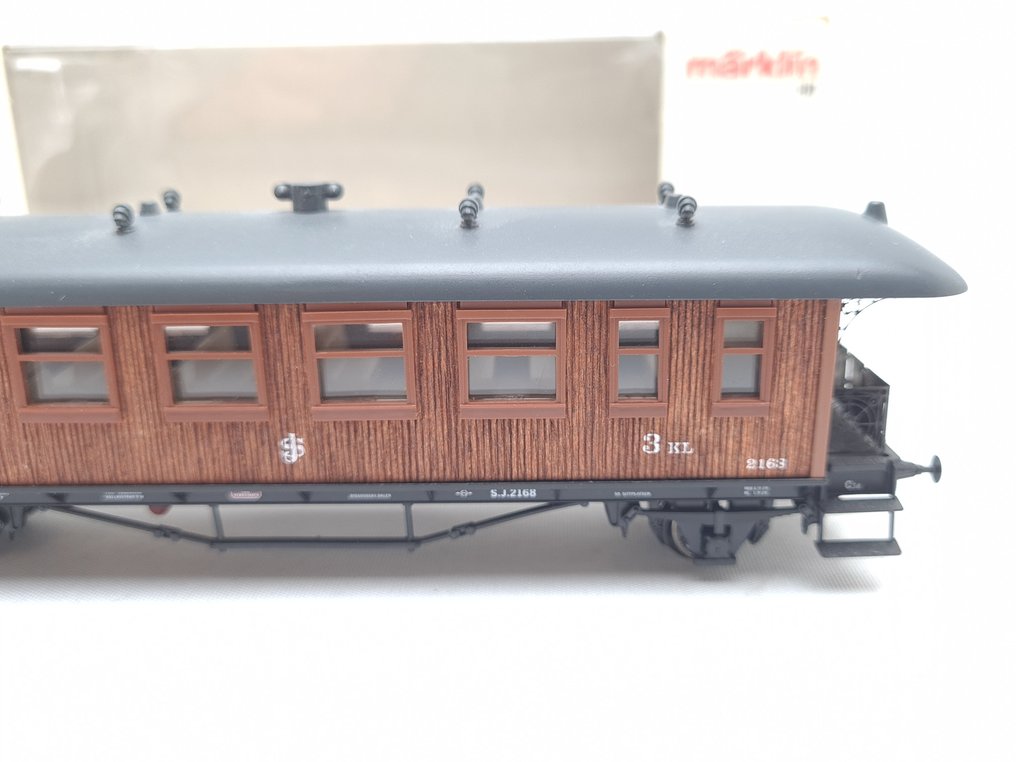 Märklin H0 - 42702 - Wagon de passagers pour trains miniatures (1) - C3d voiture en bois n° 2168 - SJ #4.3