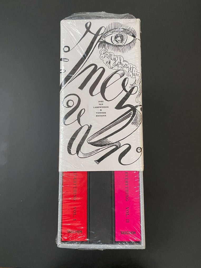 相册 - Pretty Much Everything - 2011 #2.1