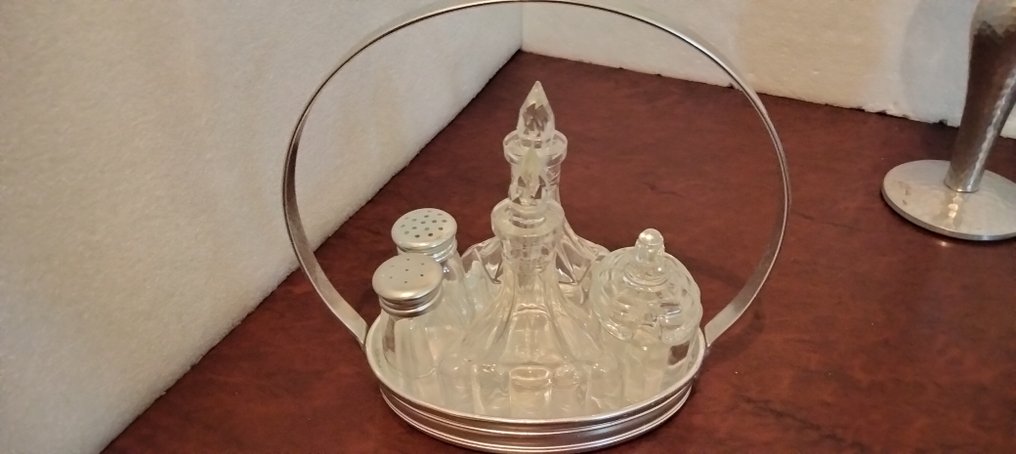 Table service (2) - 2 Table servant Oil, vinegar, salt, pepper, balsamic tobacco & others + - Graniver - 2 table servers + #4.3