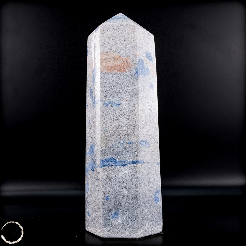 K2 Obelisk from Madagascar The blue of wisdom in the stone of clarity.- 1020.41 g #2.1