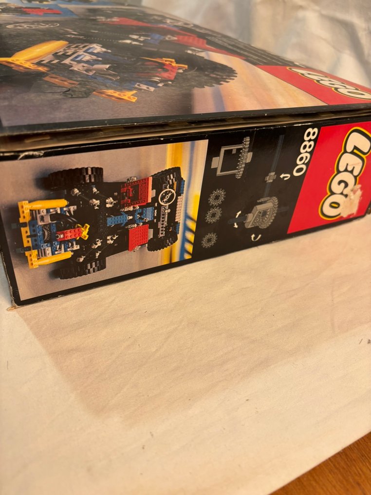 Lego Set - 8860 - Technic - Car Chassis (Auto Chassis) #1.0