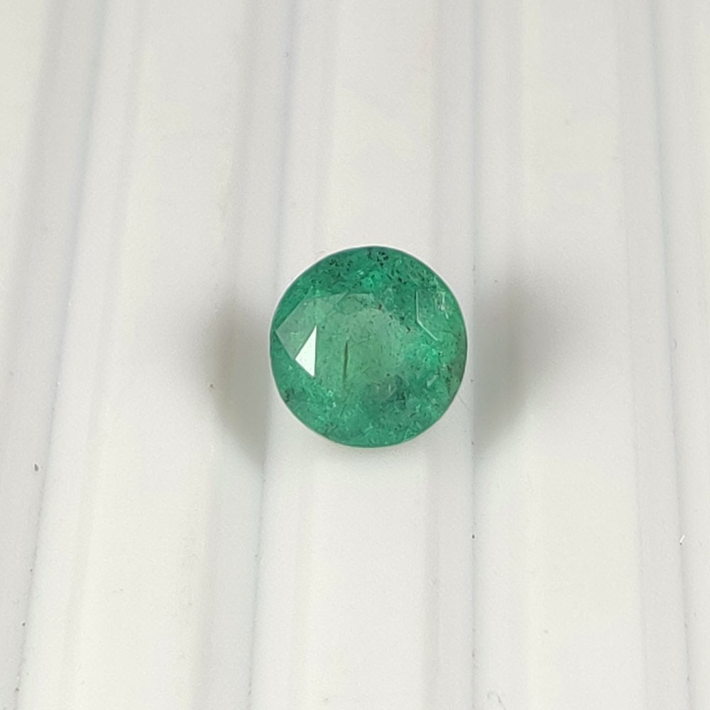 No reserve price - 1 pcs  Green Emerald  - 1.32 ct - International Gemological Institute (IGI) - Nice Quality ! #4.3