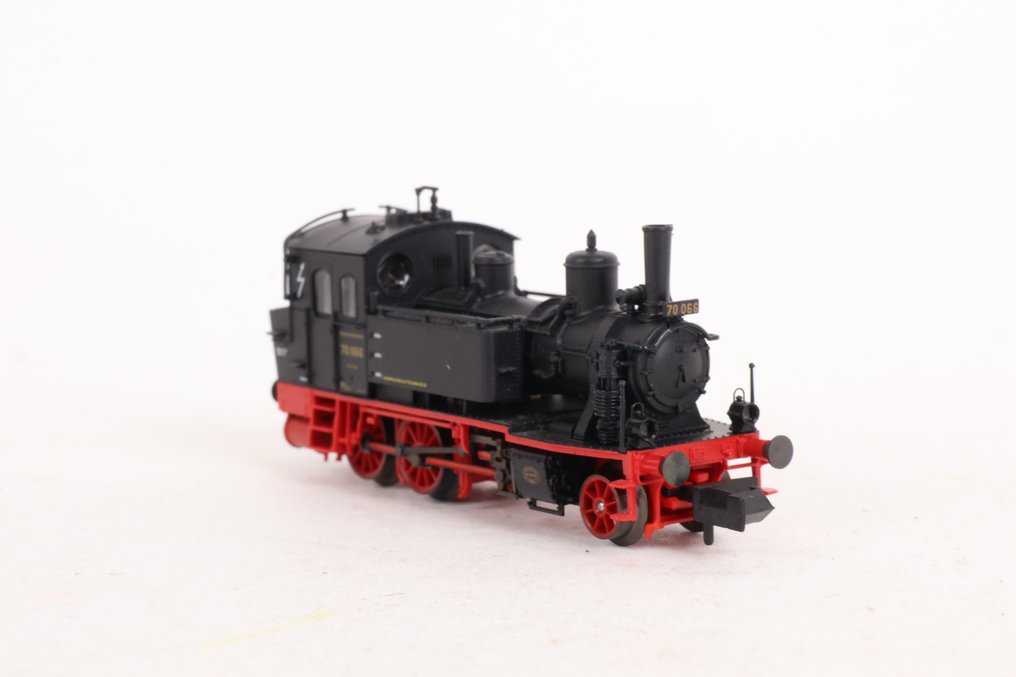 Fleischmann N - 7071 - Ατμομηχανή (1) - 70.066 - DRG #4.3