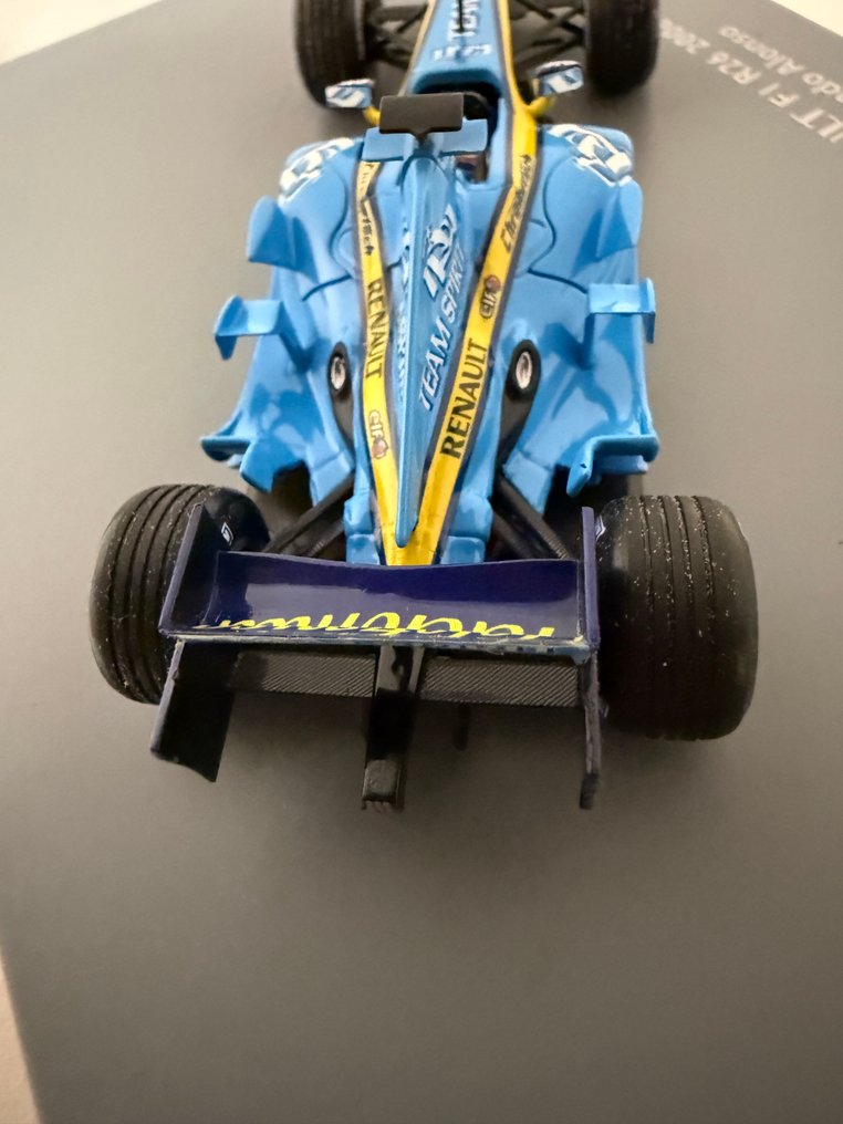 Minichamps 1:43 - Modellauto - Renault F1 R26 2006 #1 Fernando Alonso - Originalverpackung und Display-Abdeckung #4.3