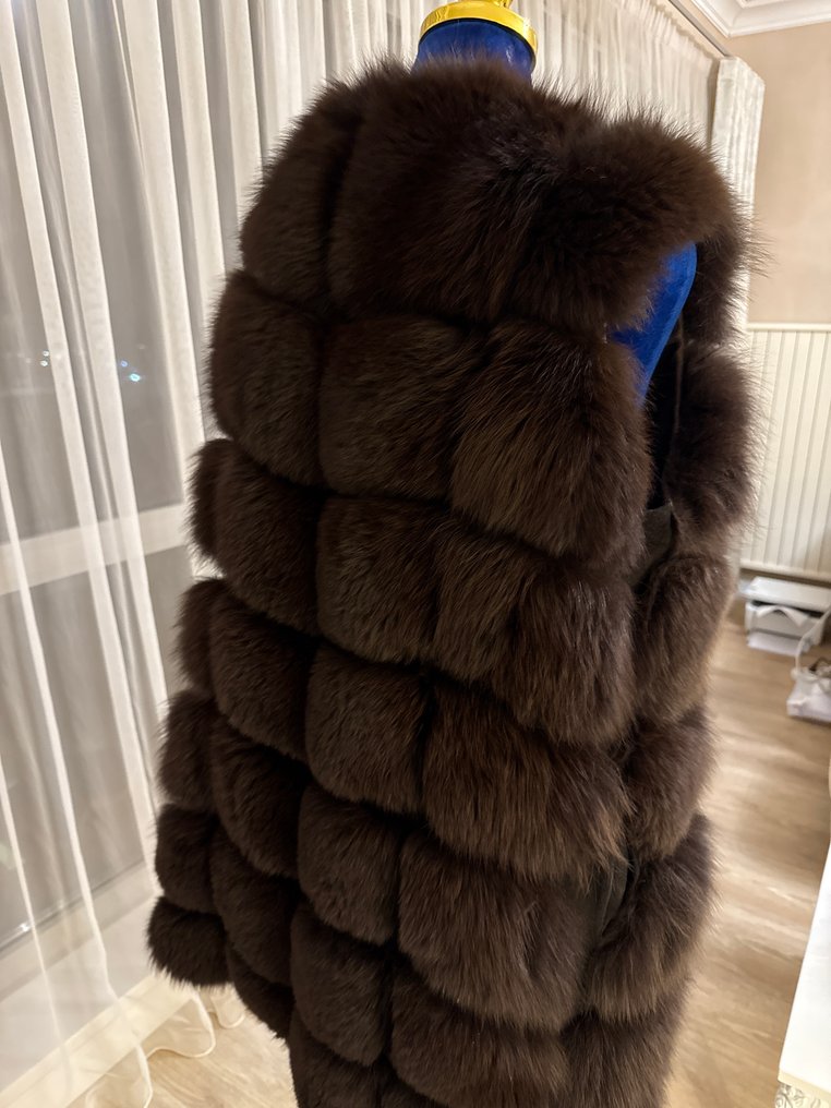 Artisan Furrier - Fur coat #4.3