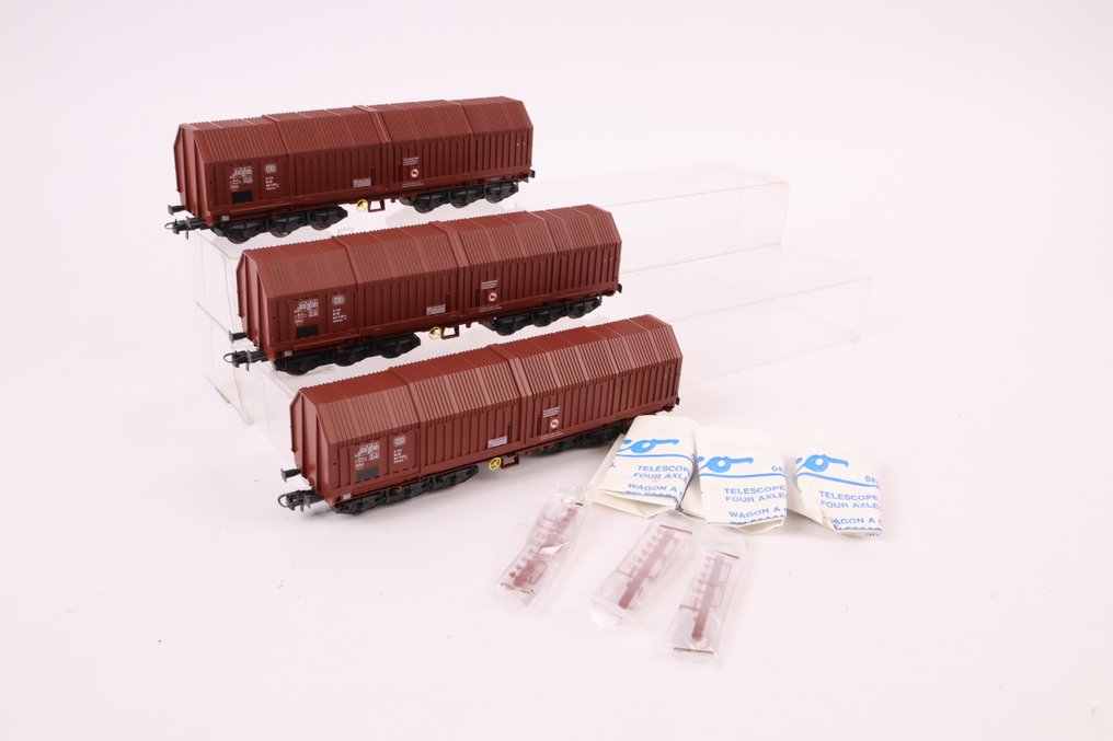 Roco H0 - 4394A - Carrozza merci di modellini di treni (3) - Tre carrelli a parete scorrevole - DB #3.2