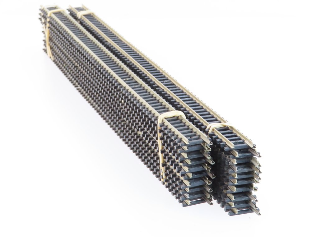 Minitrix N - 4904 - Modelltogspor (20) - 20-delt railkavel med rette railstykker, nikkel/metall. #3.2